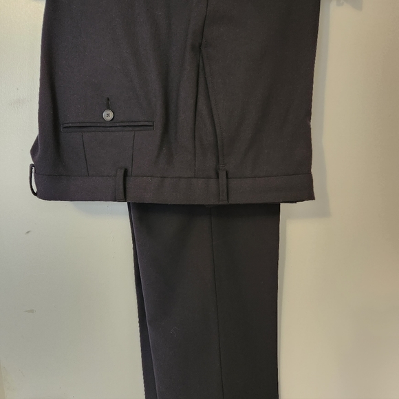 Navy Daniel Hechter Suit 46Tall - Picture 2 of 5